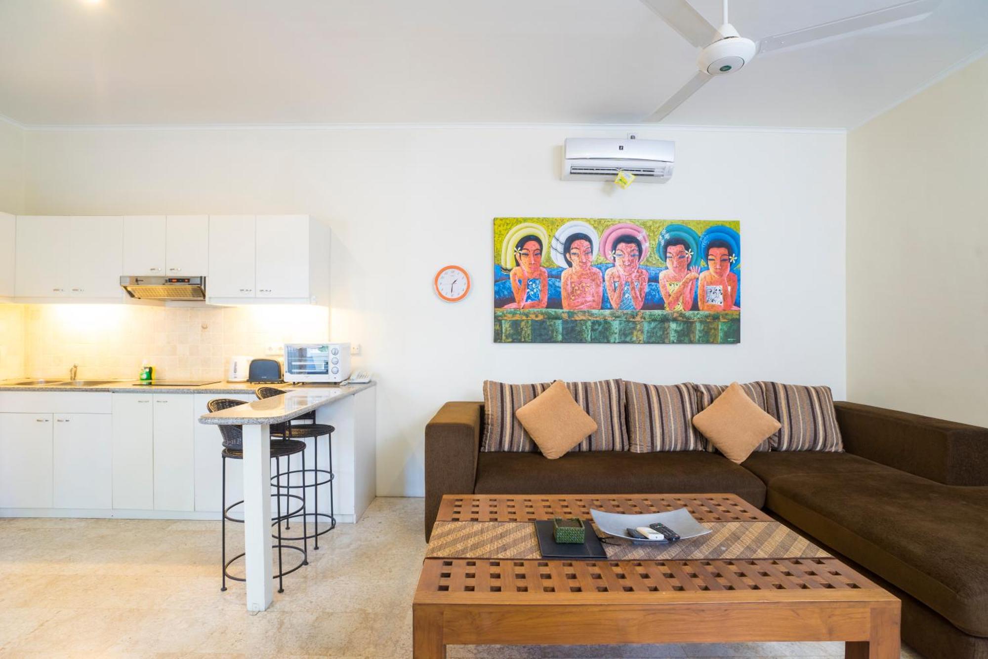 Beach Melati Apartments Legian Esterno foto