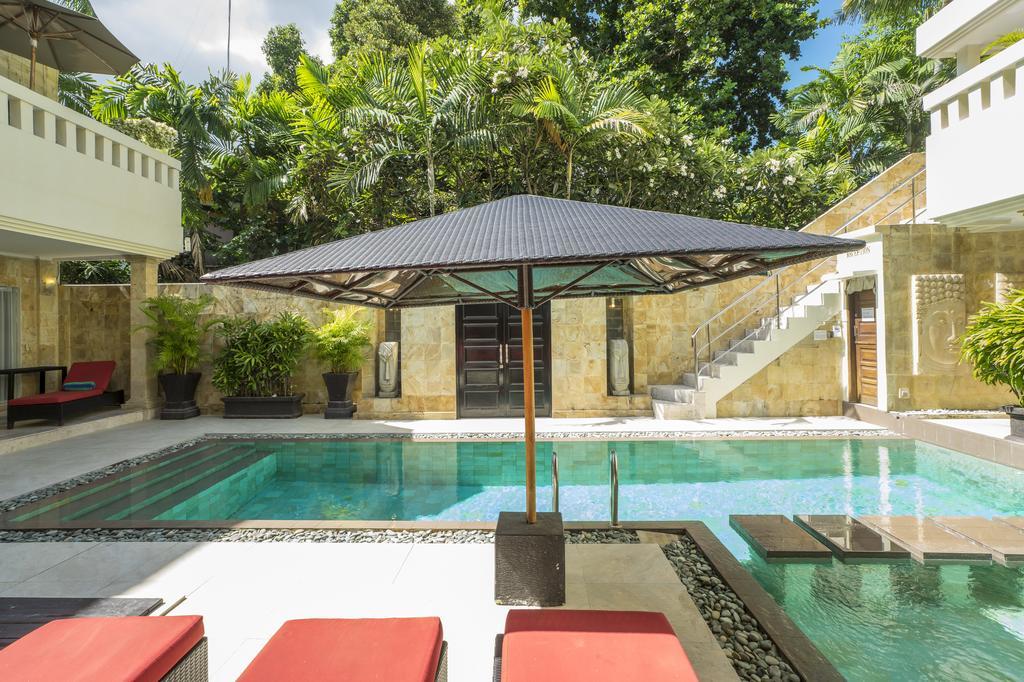 Beach Melati Apartments Legian Esterno foto