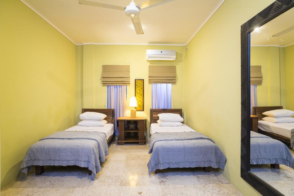 Beach Melati Apartments Legian Esterno foto