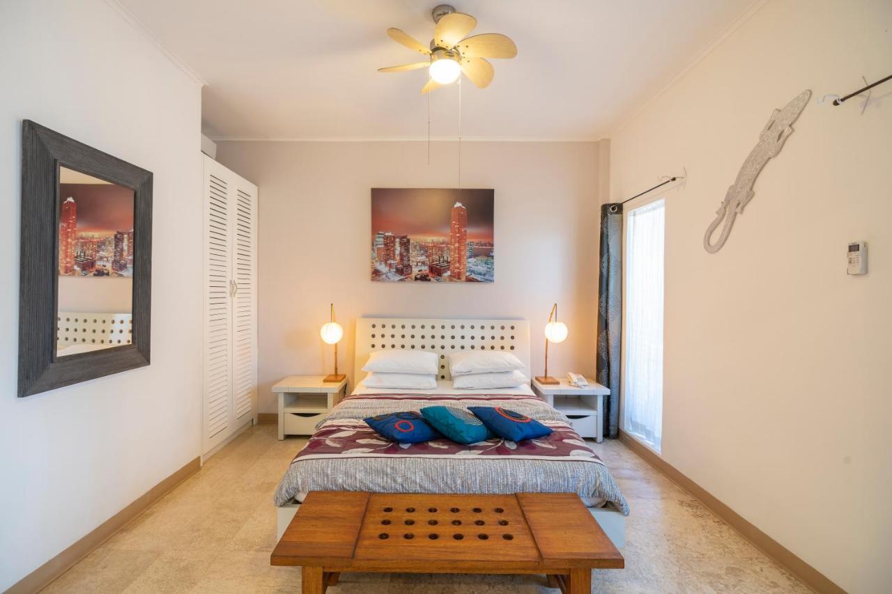 Beach Melati Apartments Legian Esterno foto